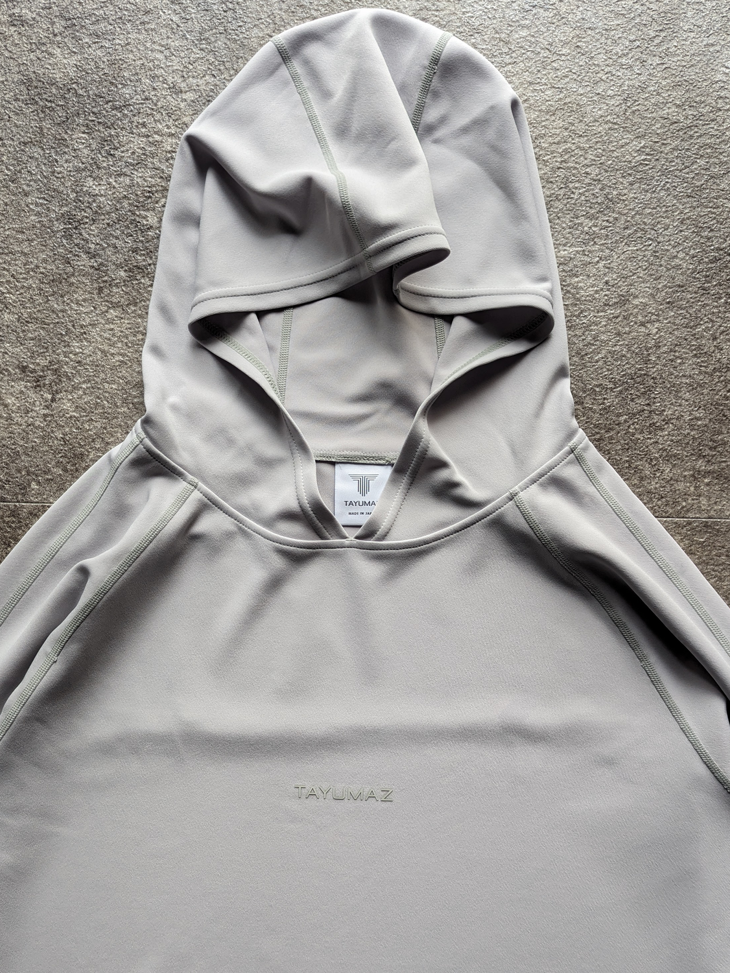 SWEAT À CAPUCHE DRY SUITING GRIS GLACE / LOGO SILICONE 3D GRIS GLACE