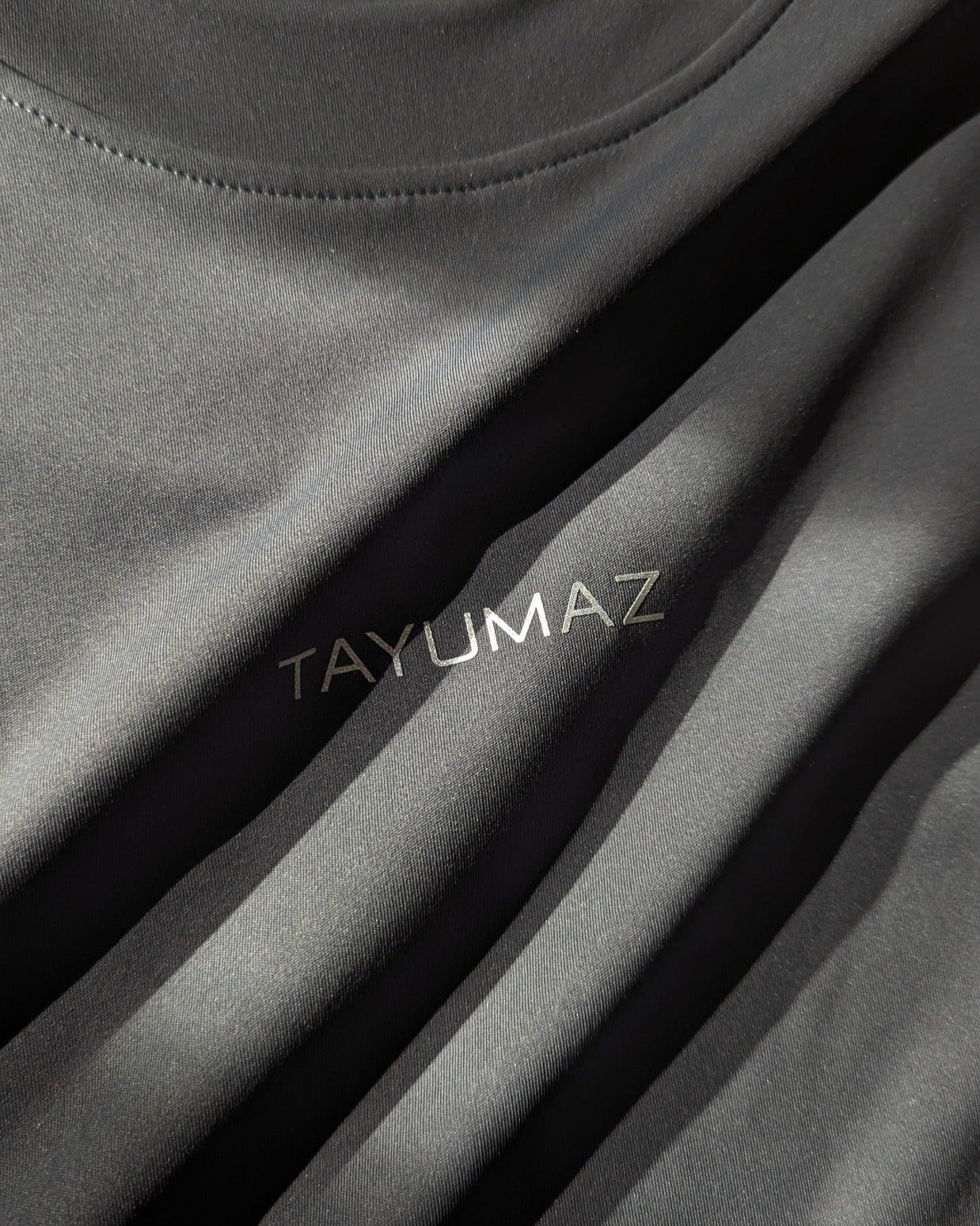 ストレッチスムースTシャツ ダークグレー シルバーロゴ