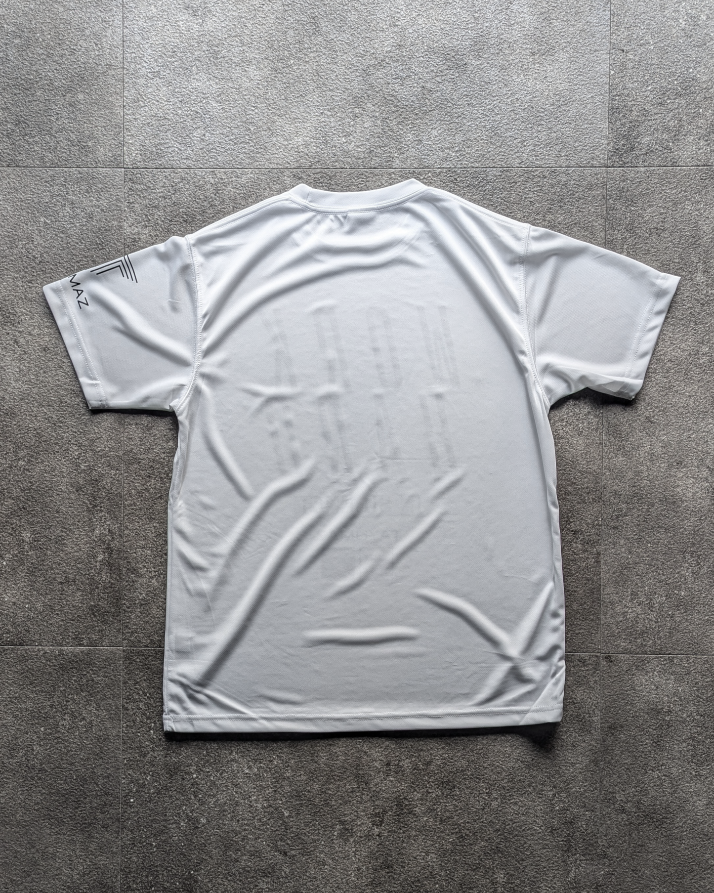ドライTシャツ バーティカルロゴ ホワイト