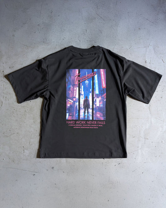 リヨセルグラフィックTシャツ ネオンシティスケープ