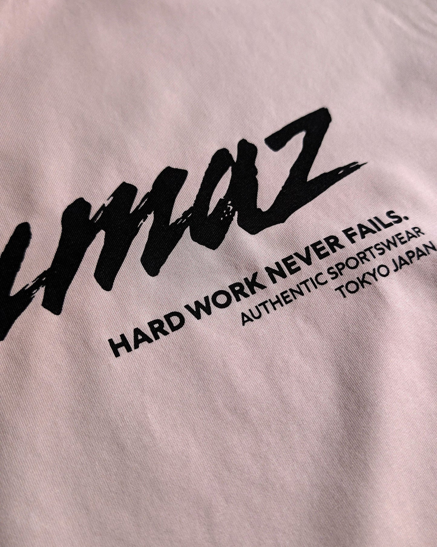 リヨセルグラフィックTシャツ ダスティーサクラ