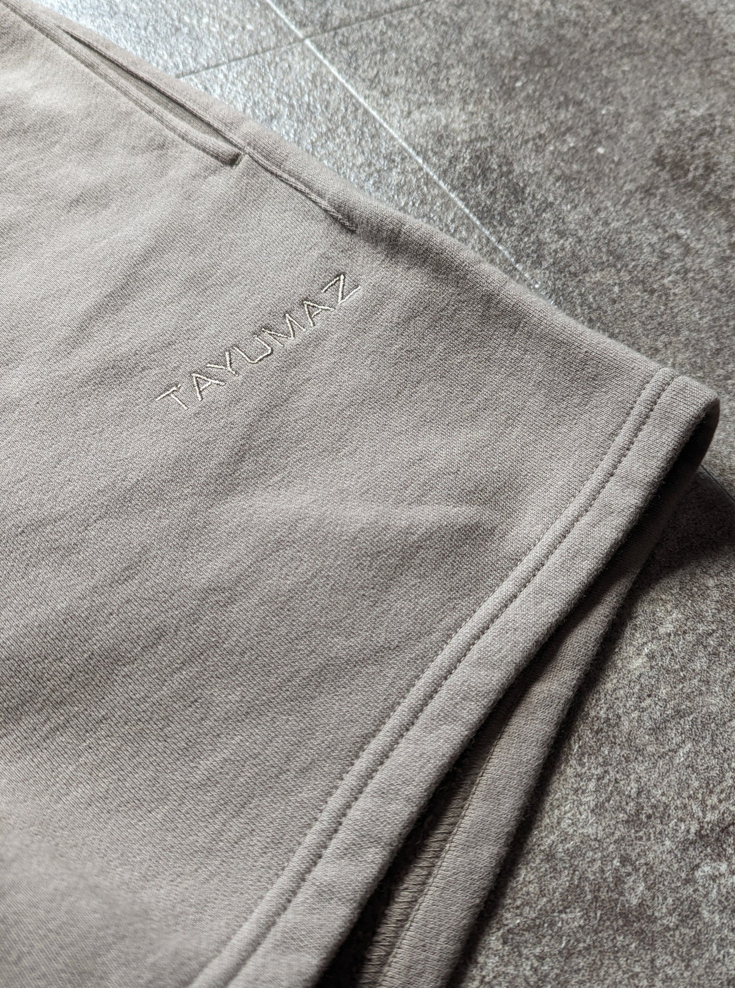 灰色水洗棉质运动短裤
