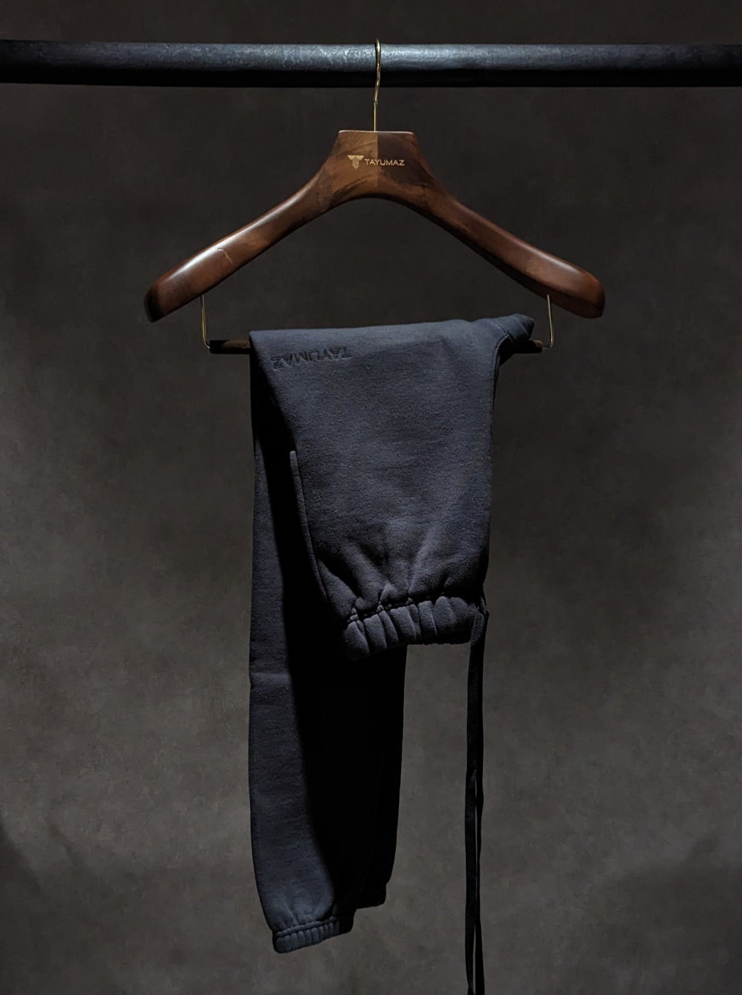 Washed cotton sweatpants in black